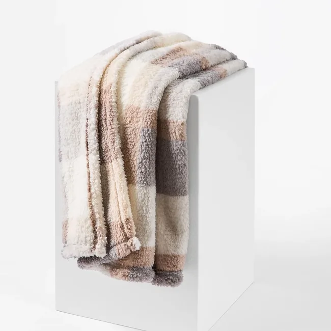 Check Teddy Fleece Throw - Grey