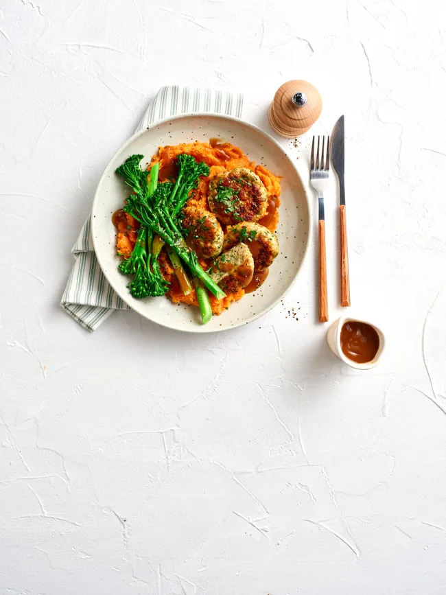 Chicken rissoles with sweet potato mash for one