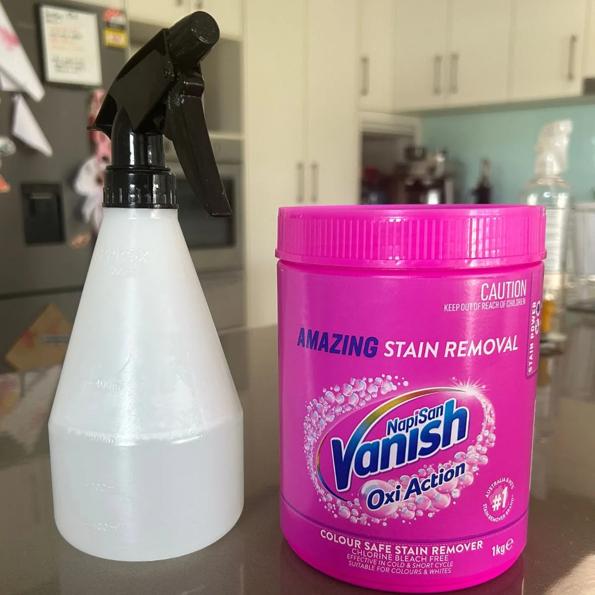 napisan and spray bottle to mix up the solutio to clean mattress stain