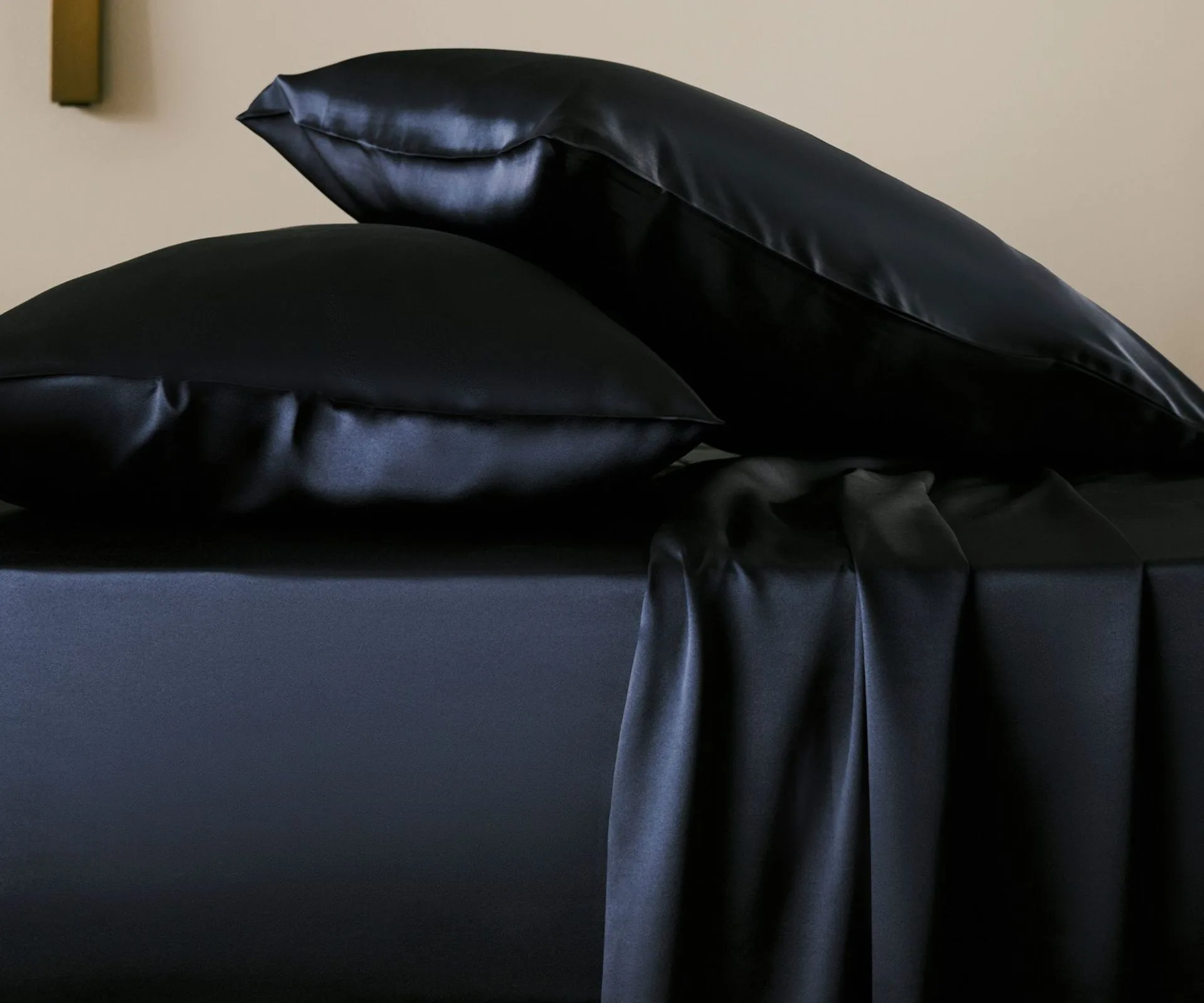 best silk bedding australia lilysilk 19 momme seamless silk fitted sheets