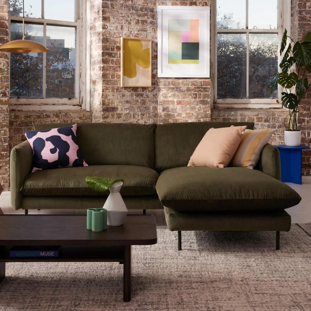 Suffolk Sofa Chaise 3.5 Seater