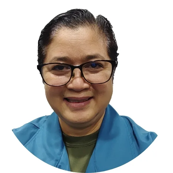 Headshot of Deals Researcher - Myra Reyes
