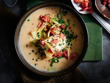 Loaded baked potato soup