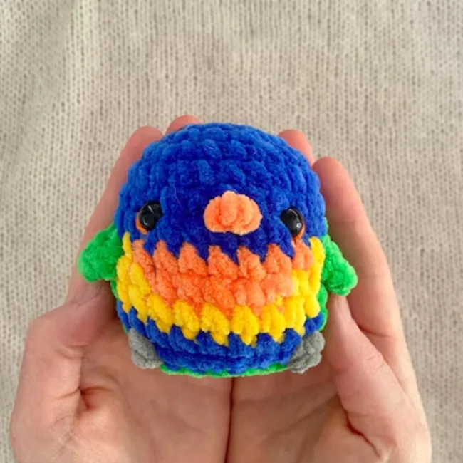 lorikeet crochet kit