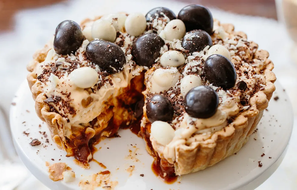 'Earth Hour' banoffee pie - Better Homes &amp; Gardens Australia