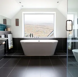 4 ways to make your bathroom look amazing