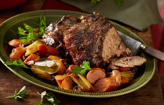 garlic beef with roast vegetables