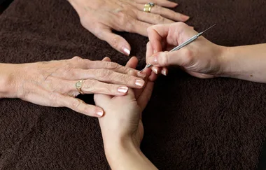 7 weird things that can happen to your finger nails