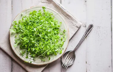 10 microgreens to sow now