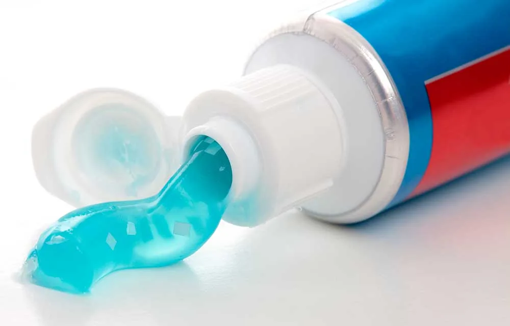 8 crazy toothpaste hacks