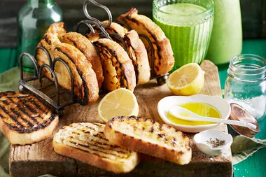 Olive oil and garlic toast