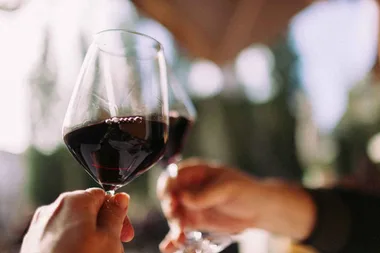Surprising benefits of drinking cask wine