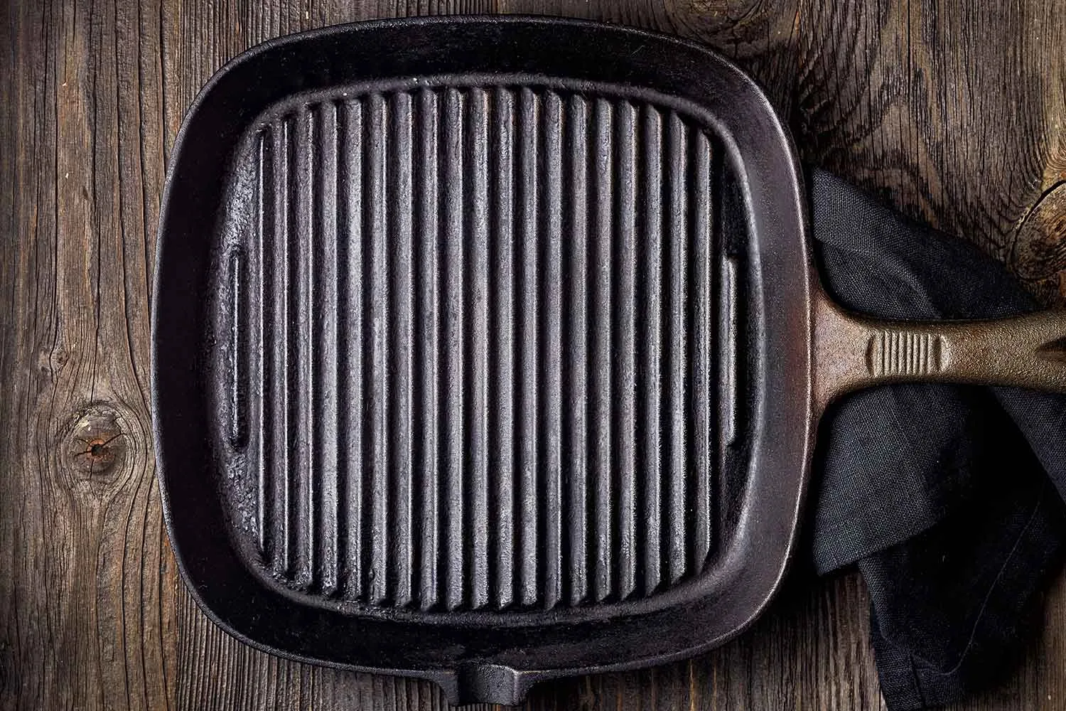 Can you cook acidic food in your cast-iron skillet?