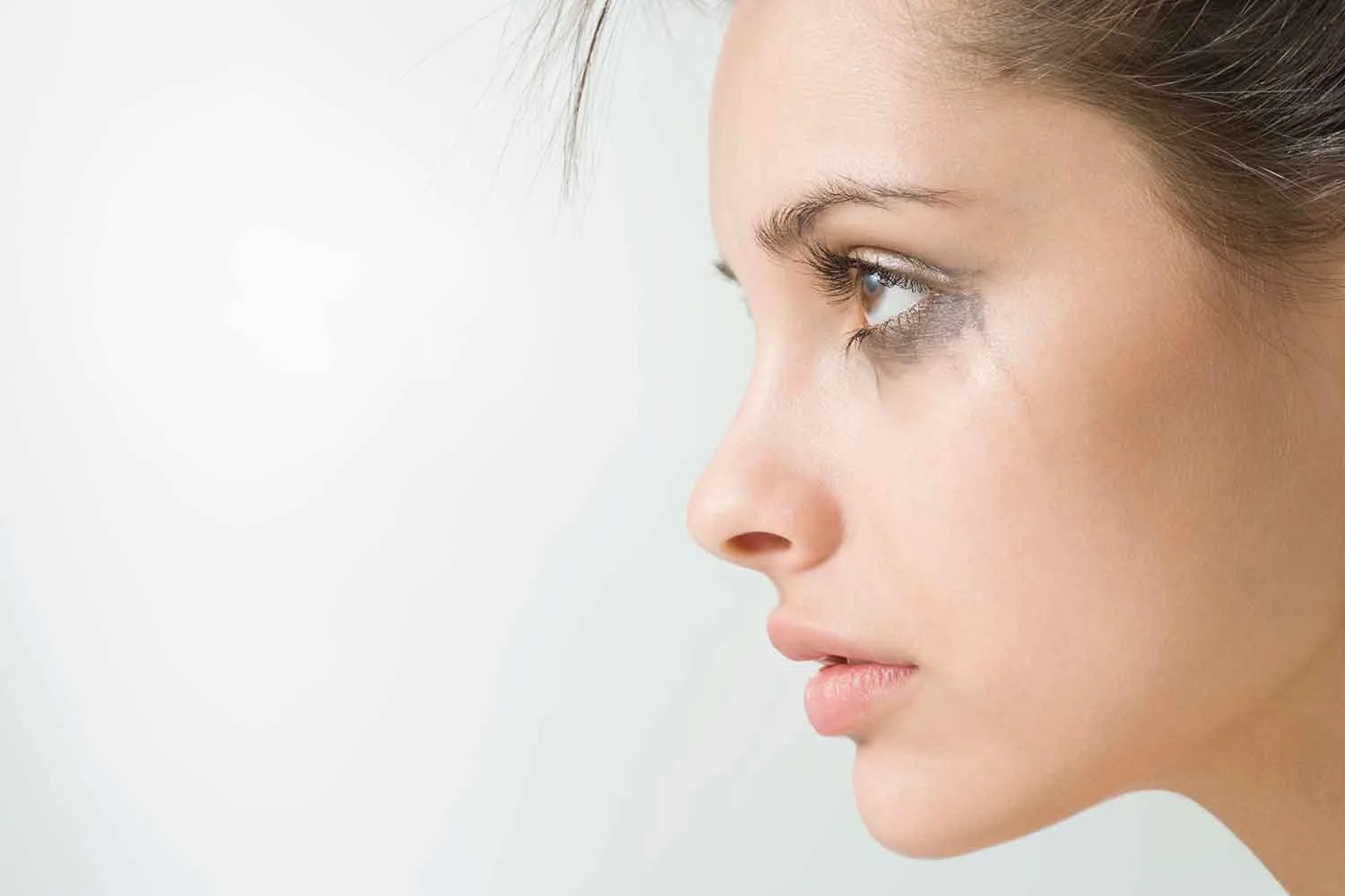 Genius mascara hack will put an end to panda eyes