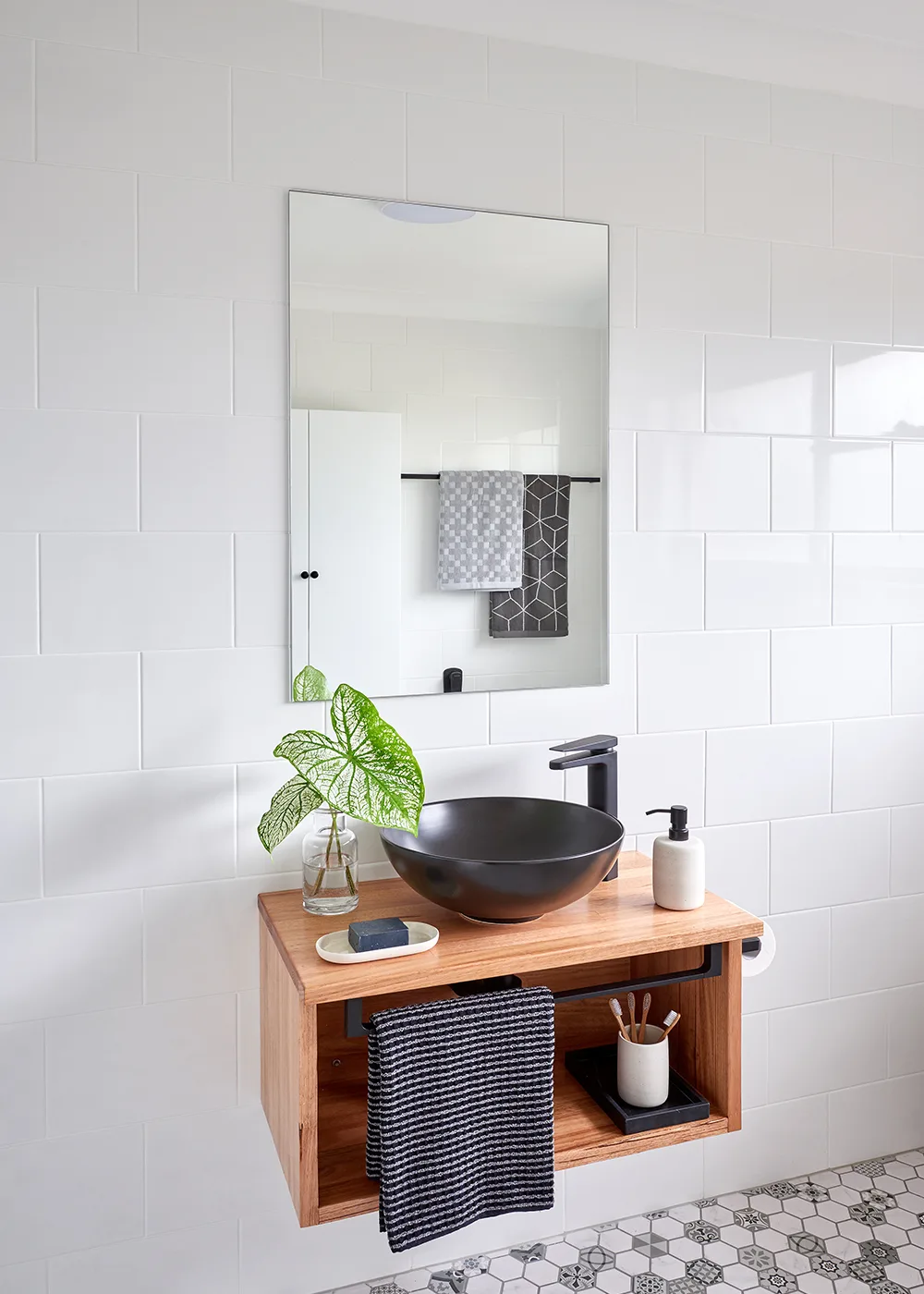 bathroom storage