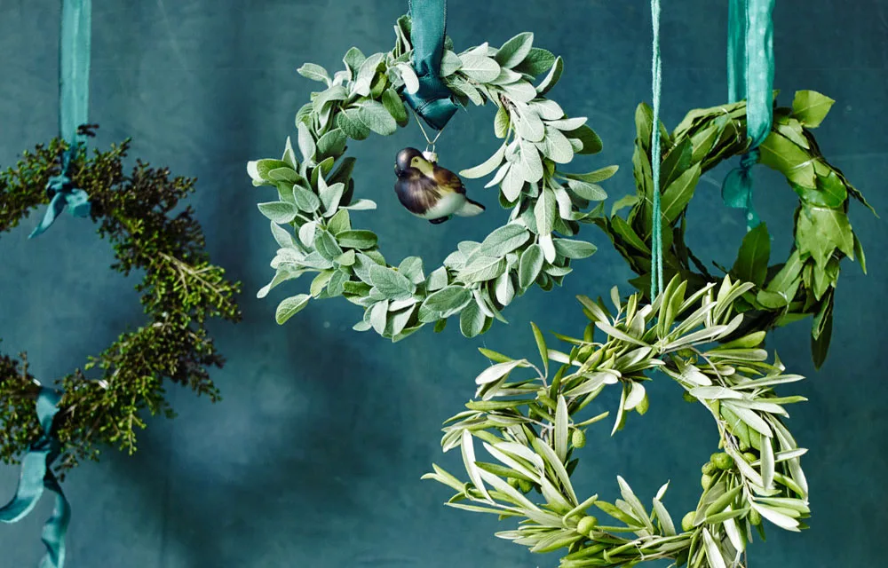 Make a foliage wreath in 6 easy steps