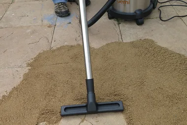 Review: Wet & Dry Vacuum