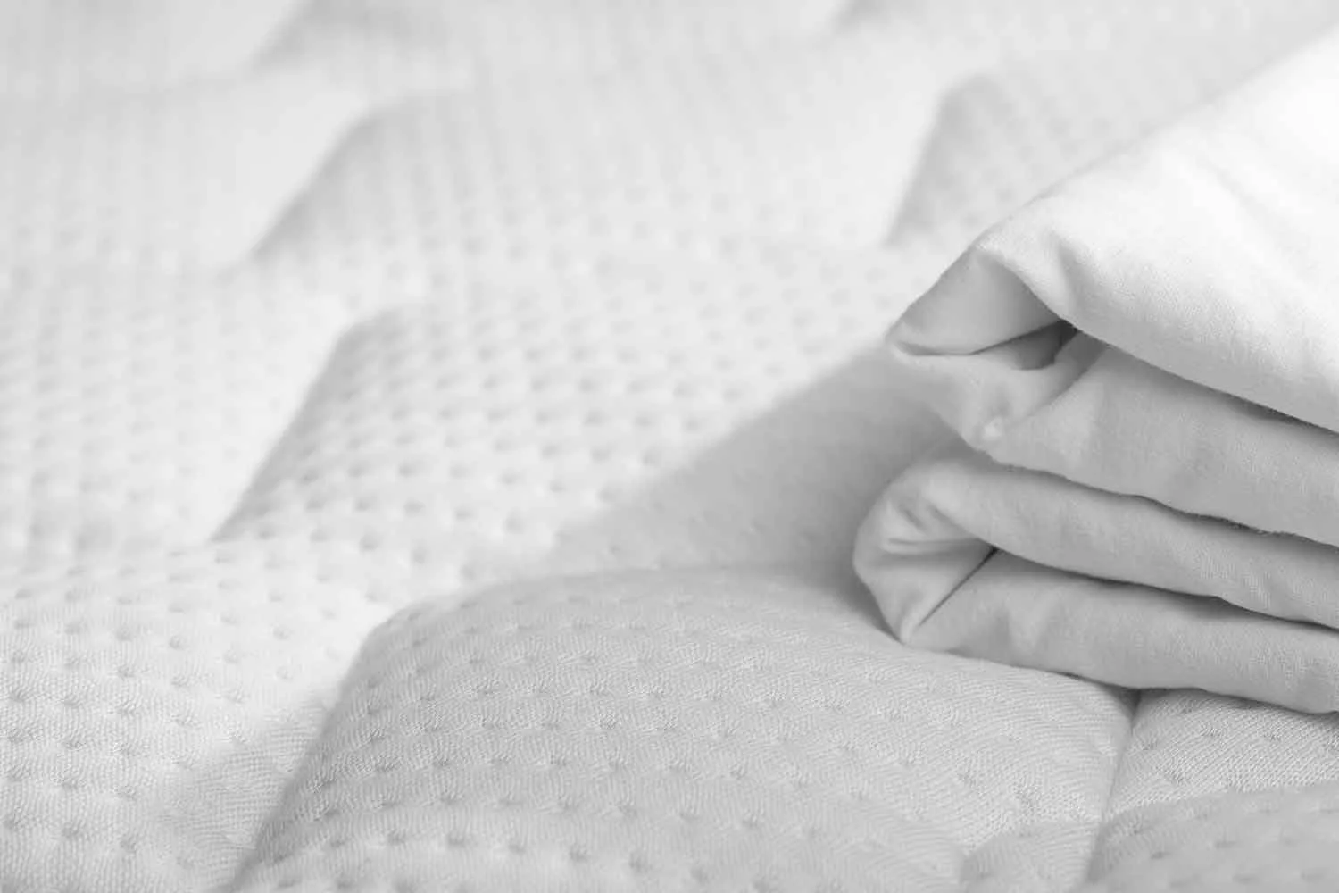 How to clean stubborn stains out of an old mattress