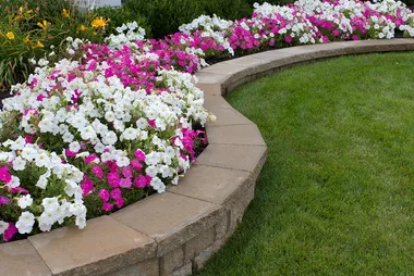 How to build a retaining wall