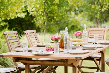 Gifts for the outdoor entertainer