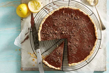 Banana, chocolate and salted caramel tart