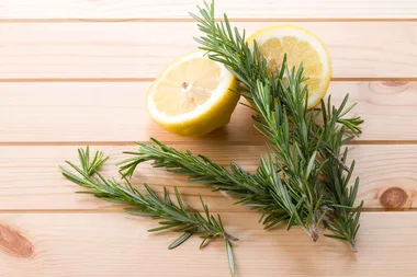 8 natural ways to make your home smell amazing