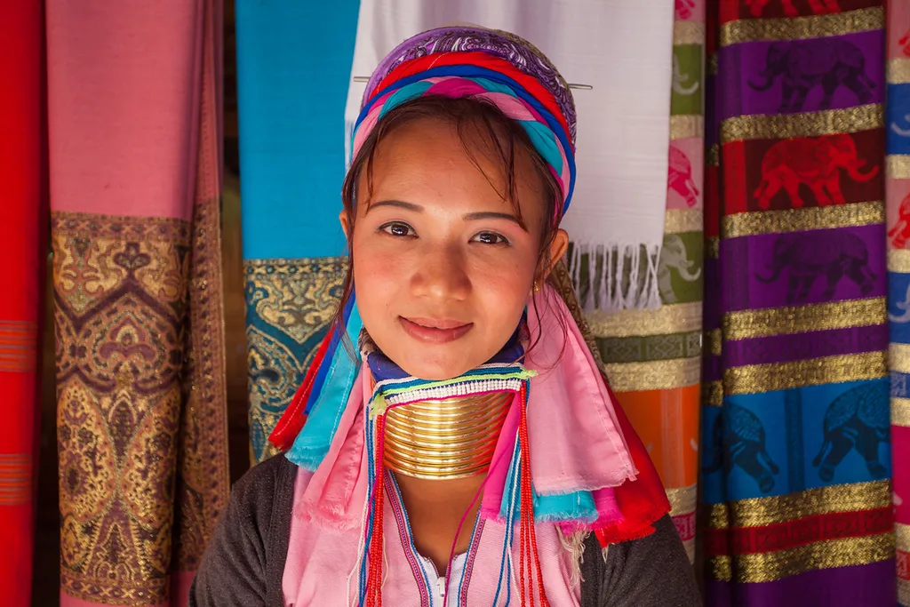 Karen long neck tribe woman