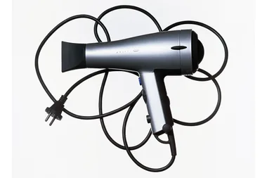 9 amazing things you didn’t know your hair dryer could do