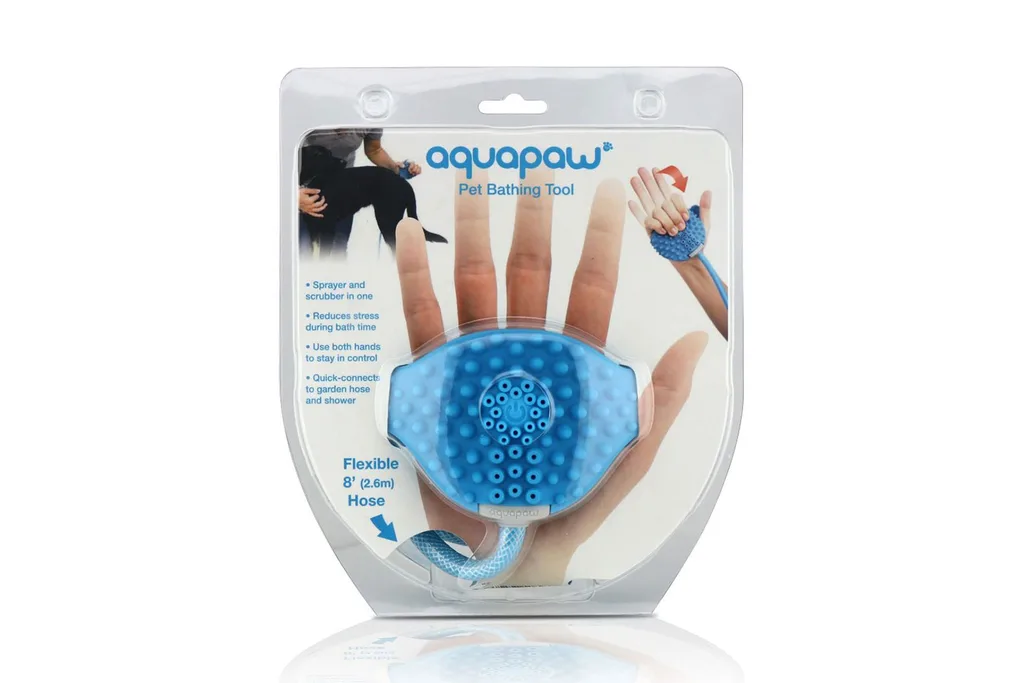 Aquapaw pet bathing tool