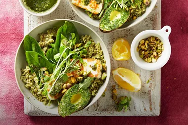 Green breakfast bowl with haloumi recipe