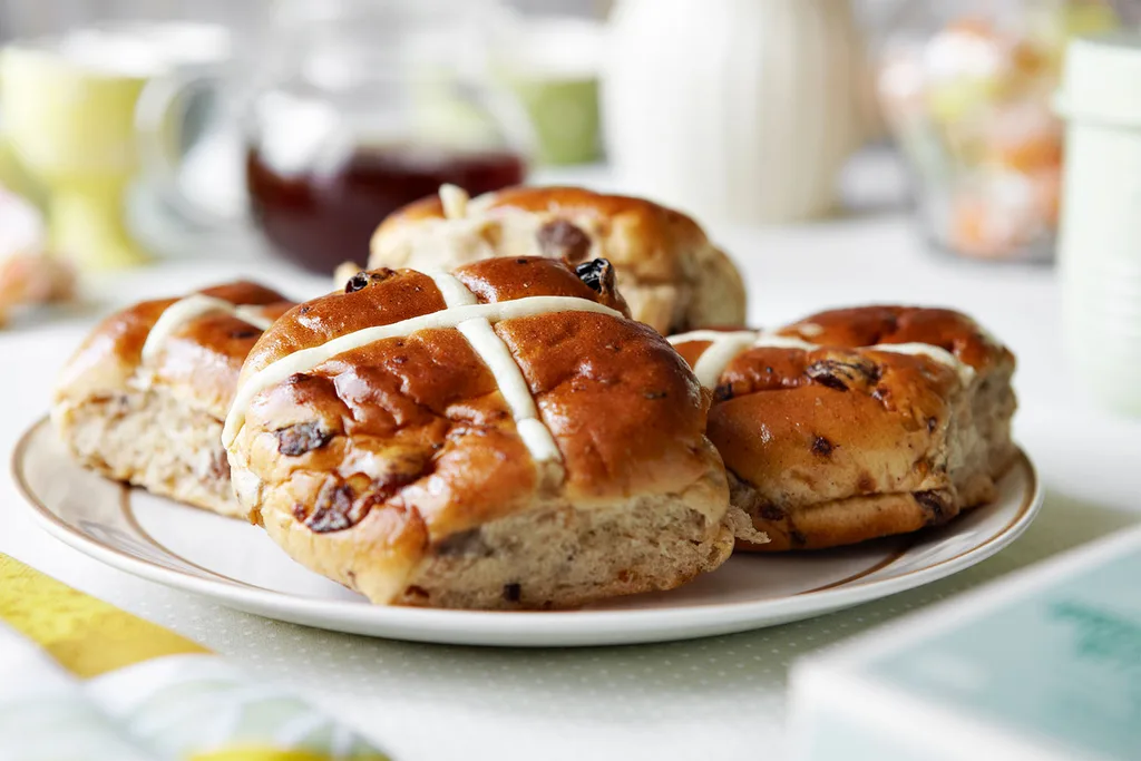Plate of hot cross buns