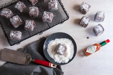 Tabasco lamingtons