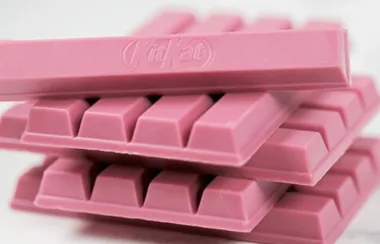 Pink KitKats exist