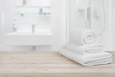 The 8 dirty places in your bathroom you’re missing