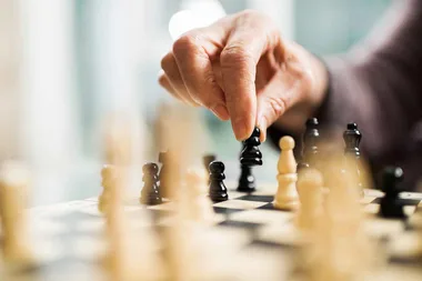 Grandmaster chess players live longer