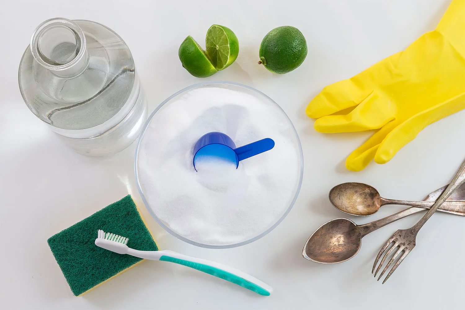 17 clever uses for an old toothbrush