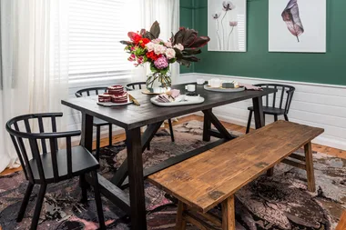 How to install wainscoting