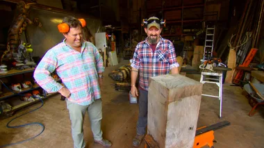 Chainsaw sculptor