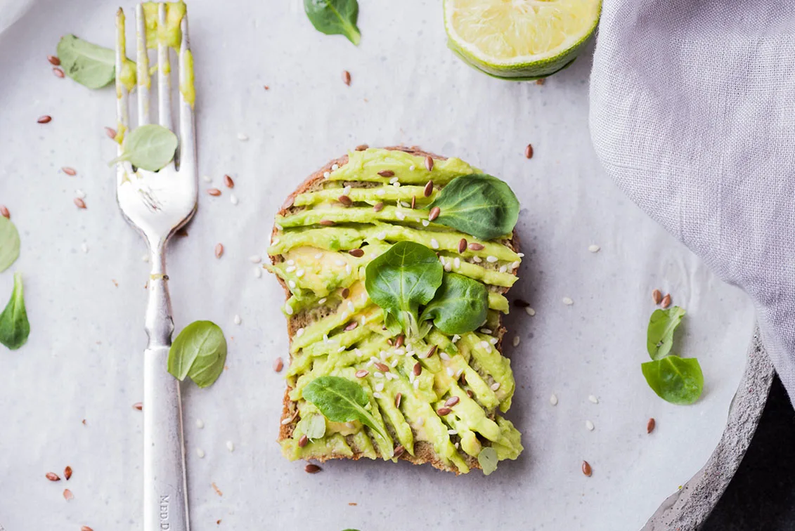 Five healthy breakfasts you can make at work in less than five minutes