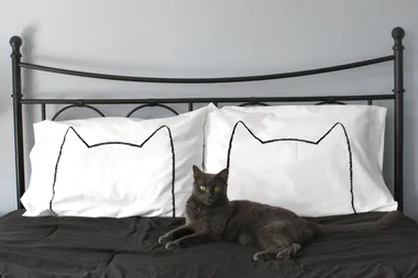 Cat head pillowcases