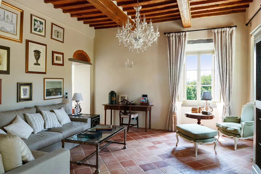 Villa Laura living room
