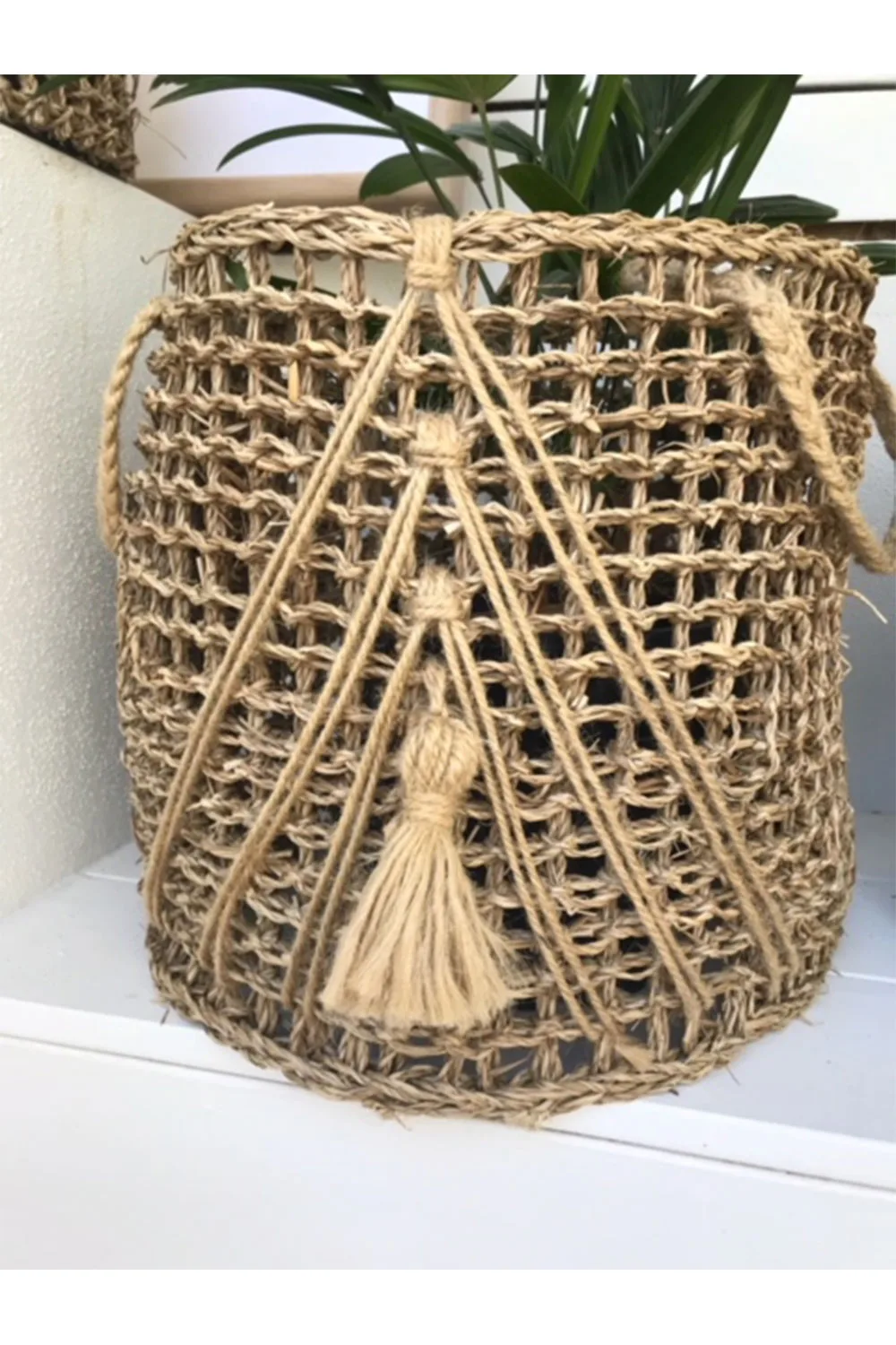 DIY seagrass planter