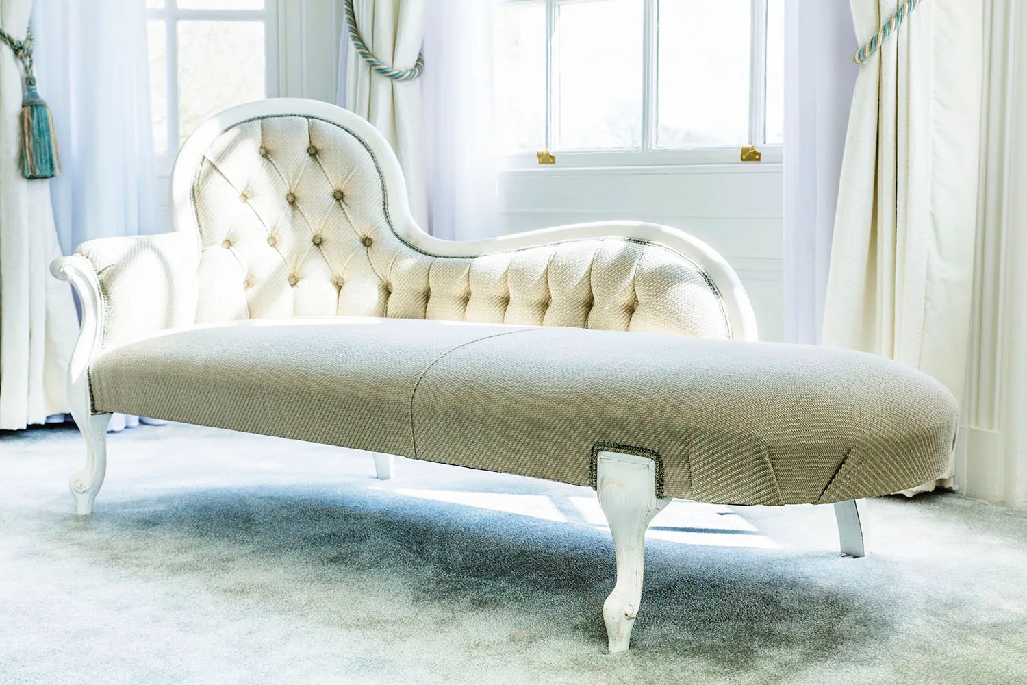chaise longue