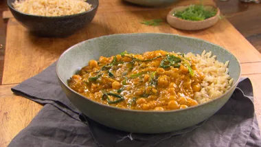 Chickpea goulash