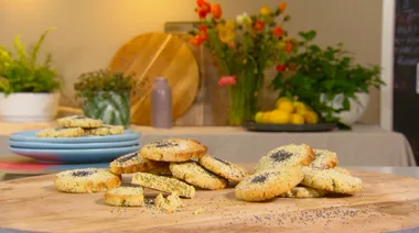 Lemon poppyseed biscuits