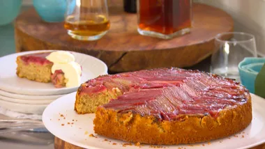 Toast Pudding with Rhubarb and Whisky