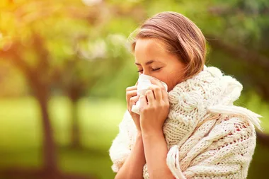 5 natural ways to nip hay fever in the bud once and for all
