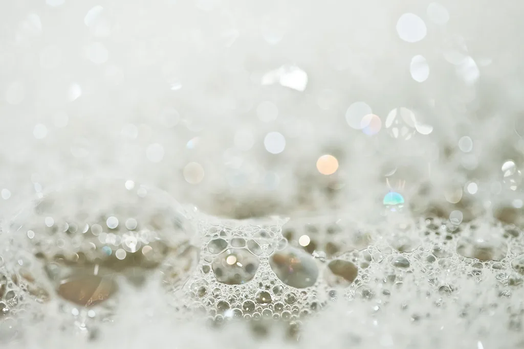 Dishwashing suds