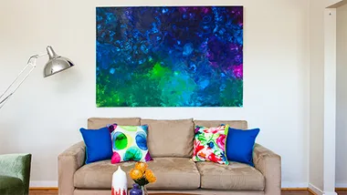 How to make a wax crayon artwork