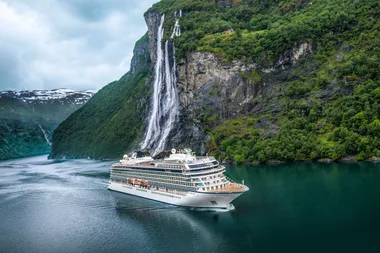 Ocean or river cruises: Which is right for you?